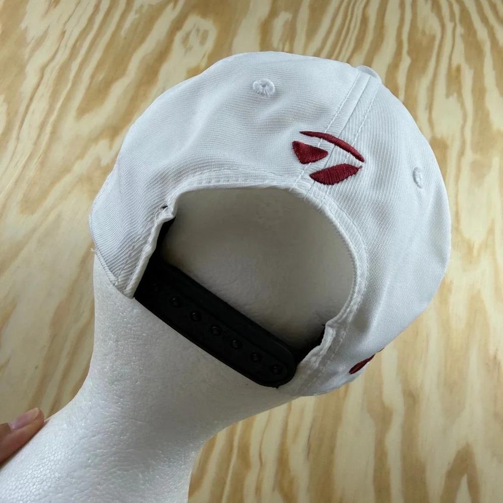 TaylorMade RAW Golf Hat Mens White Maroon Snapback Performance Cap Adjustable